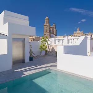 https://boutique-hotel-cordial-la-nina-de-vegueta.in-canary-islands.com