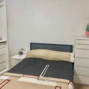 https://magnifico-apartamento-en-el-centro-de-puigcerda.catalonia-hotels.com